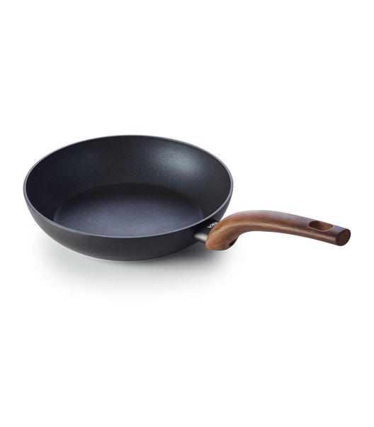 Yakuro non-stick frying pan